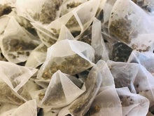 Load image into Gallery viewer, Alishan Golden Oolong Tea Medium Roasted. (Tea bags)